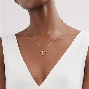 Tiffany & Co. Elsa Peretti infinity cross necklace